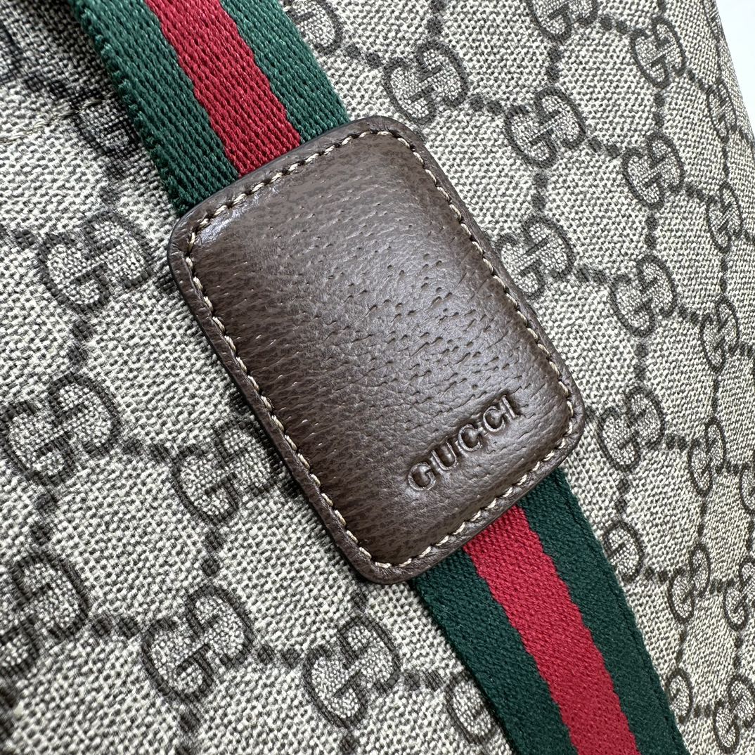 Gucci Shopping Bags